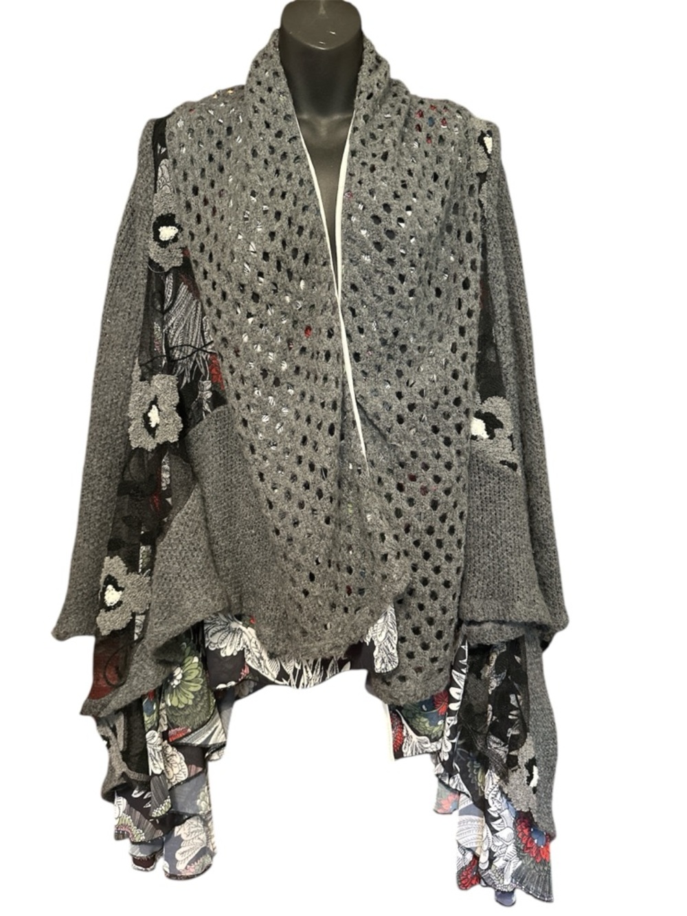 Fantazia Women's Gray Crocheted Open-Front Sweater with Floral Hem SZ M